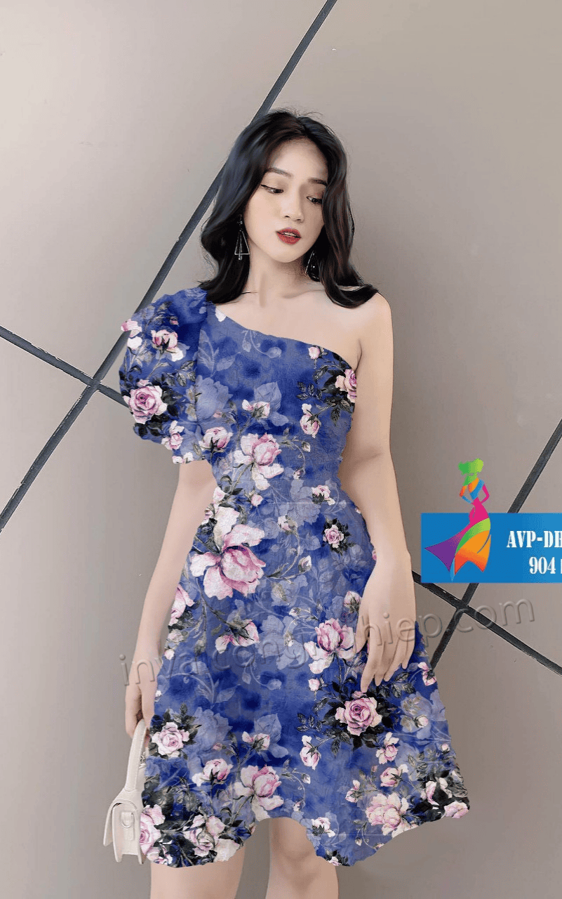 in áo đầm cổ v hoa nhí
